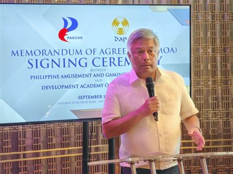 PAGCOR staff see salaries aligned with other government .